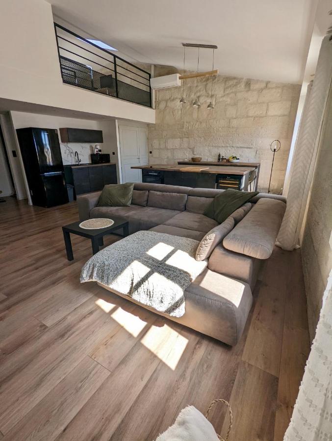 Loft Spacieux Au Coeur Des Remparts D'איגוס-מורטס מראה חיצוני תמונה
